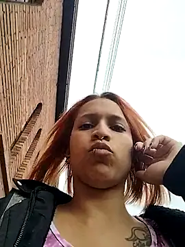 Snapshot of Zoe73_ chatting on October 2025 07:14:02 PM Zoe73 online show from October 2025 07:14:02 PM