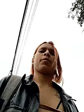 Snapshot of Zoe73_ chatting on October 2025 06:45:02 PM Zoe73 online show from October 2025 06:45:02 PM