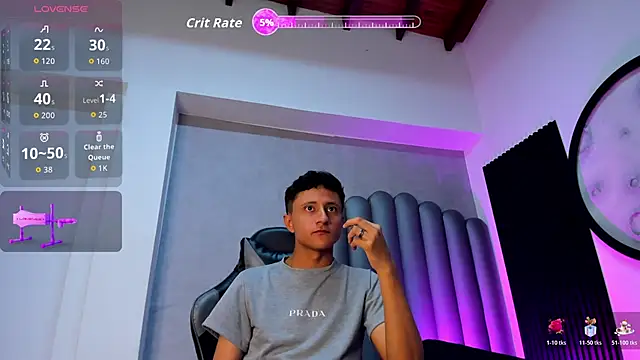 Snapshot of _Leohot_ chatting on November 2025 03:38:02 AM Leohot online show from November 2025 03:38:02 AM