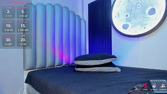 Snapshot of _Leohot_ chatting on November 2025 03:29:02 AM Leohot online show from November 2025 03:29:02 AM