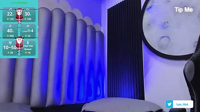 Snapshot of _Leohot_ chatting on December 2025 03:58:02 AM Leohot online show from December 2025 03:58:02 AM