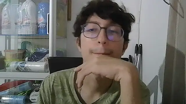 Snapshot of Kevintdx chatting on September 2025 02:49:02 AM Kevintdx online show from September 2025 02:49:02 AM