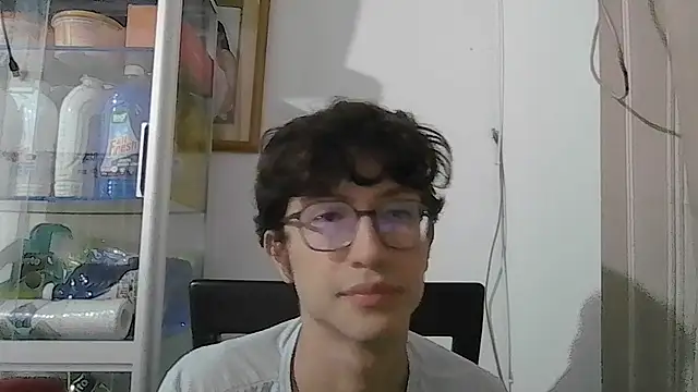 Snapshot of Kevintdx chatting on October 2025 03:39:02 AM Kevintdx online show from October 2025 03:39:02 AM