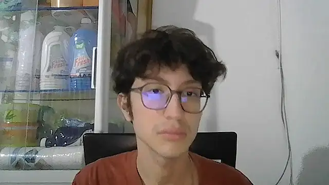 Snapshot of Kevintdx chatting on October 2025 02:55:01 AM Kevintdx online show from October 2025 02:55:01 AM