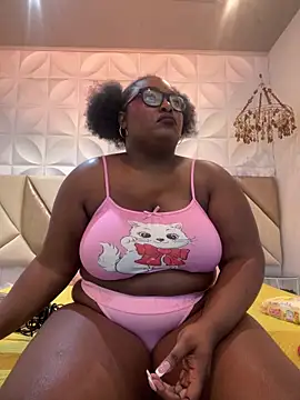 Snapshot of may_storm chatting on March 2026 03:12:01 AM may storm online show from March 2026 03:12:01 AM