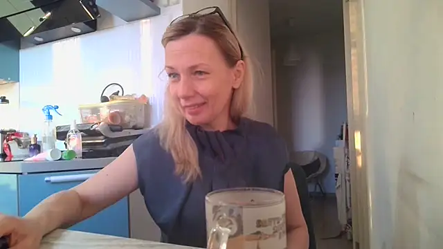 Sweetmurrr online show from June 2026 01:40:02 AM