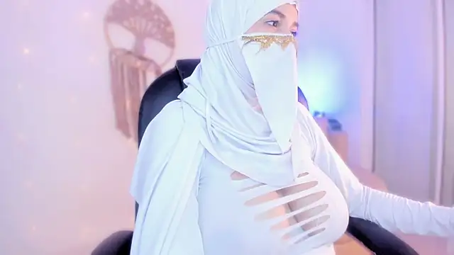 Snapshot of salma_isawwii chatting on January 2026 03:36:01 PM salma isawwii online show from January 2026 03:36:01 PM