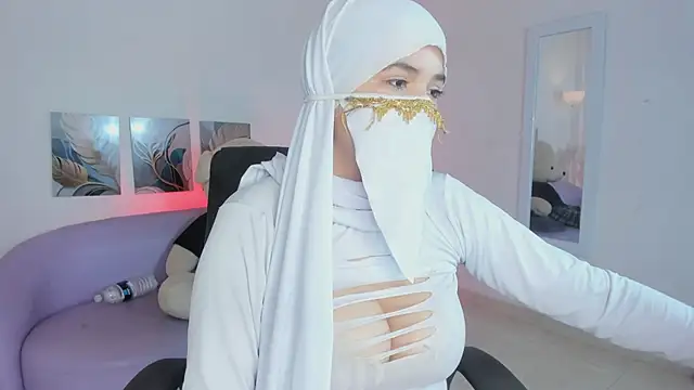 Snapshot of salma_isawwii chatting on April 2026 03:03:02 PM salma isawwii online show from April 2026 03:03:02 PM