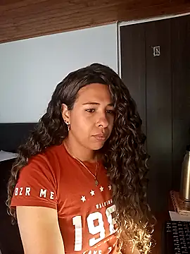 IVONNE COLLINS33 online show from November 2025 12:50:02 PM