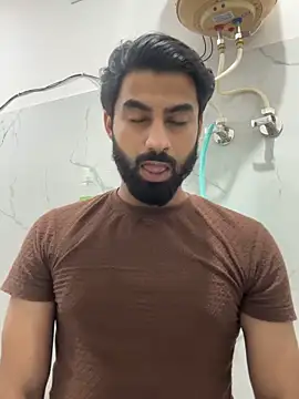 hottestboy03 online show from October 2025 05:57:01 PM