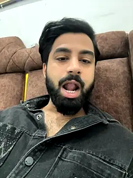 hottestboy03 online show from November 2025 05:18:02 AM