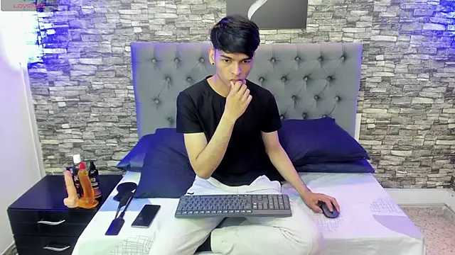 OnlyJos online show from September 2025 08:23:02 PM