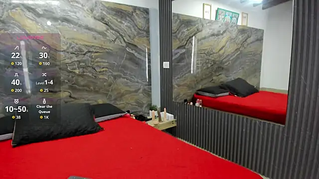 Gretchenn online show from November 2025 08:33:02 PM