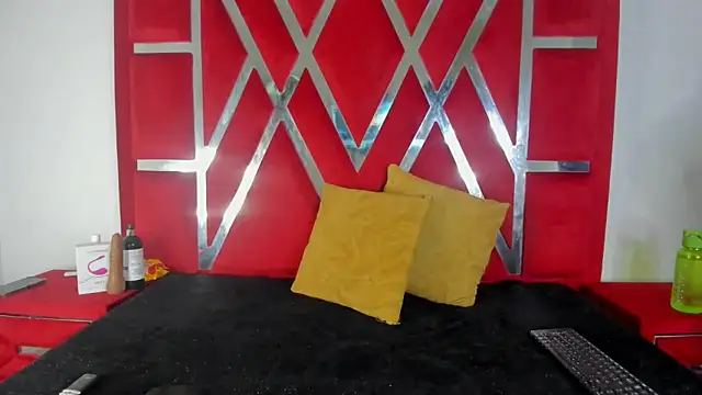 Snapshot of noa_roseasm chatting on April 2026 09:30:02 PM noa roseasm online show from April 2026 09:30:02 PM