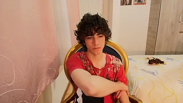 Snapshot of Nude_Boy18 chatting on November 2025 11:15:01 PM Nude Boy18 online show from November 2025 11:15:01 PM