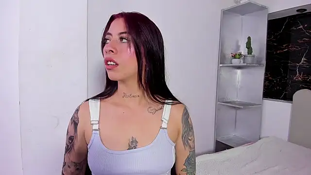 Maazikeen online show from October 2025 04:12:01 AM