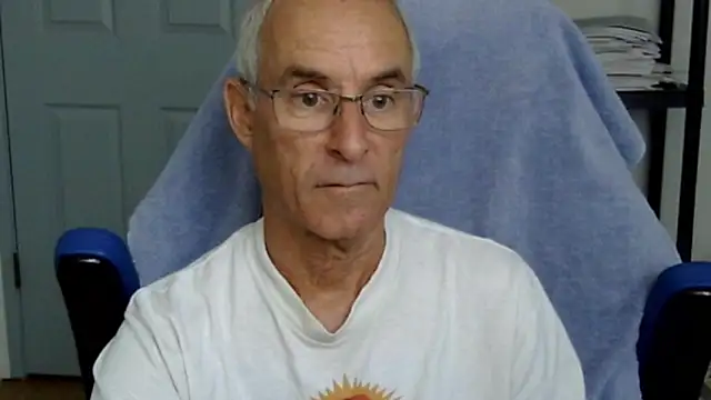 funone1999 online show from October 2025 03:31:02 PM