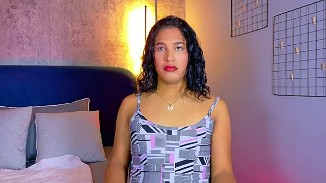 Snapshot of isabellaho1317 chatting on October 2025 08:25:01 PM isabellaho1317 online show from October 2025 08:25:01 PM