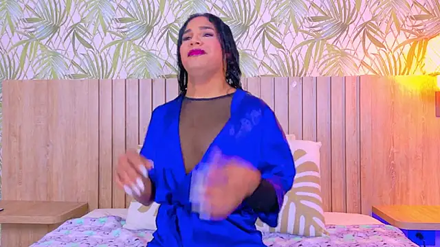 Snapshot of isabellaho1317 chatting on November 2025 01:10:02 PM isabellaho1317 online show from November 2025 01:10:02 PM