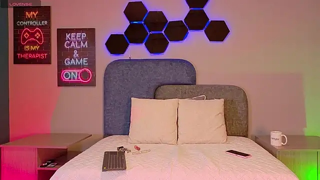 Snapshot of isabellaho1317 chatting on November 2025 12:16:02 PM isabellaho1317 online show from November 2025 12:16:02 PM