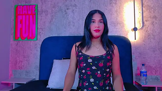 Snapshot of isabellaho1317 chatting on November 2025 12:38:01 PM isabellaho1317 online show from November 2025 12:38:01 PM