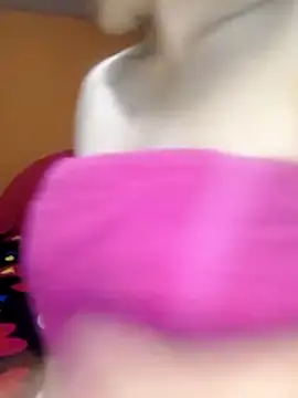 Canela 2020 online show from December 2025 04:44:02 AM