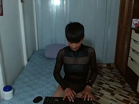 Megan seanz online show from June 2026 04:05:01 PM
