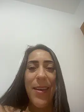 lucioliveira online show from February 2026 01:46:02 AM