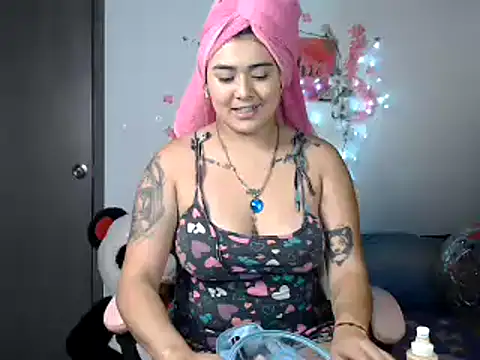 sophiadaza666 online show from February 2026 01:02:02 AM