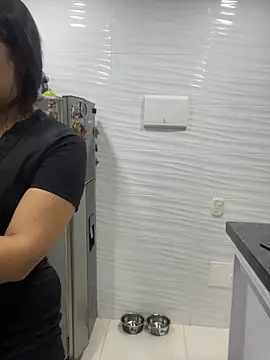 Snapshot of lunita_sweet5 chatting on December 2025 02:40:02 AM lunita sweet5 online show from December 2025 02:40:02 AM