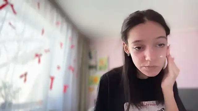 Vietero online show from March 2026 12:00:02 PM