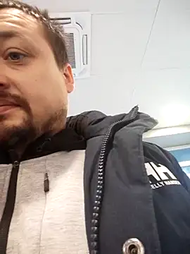 Amberdual online show from November 2025 10:26:02 AM