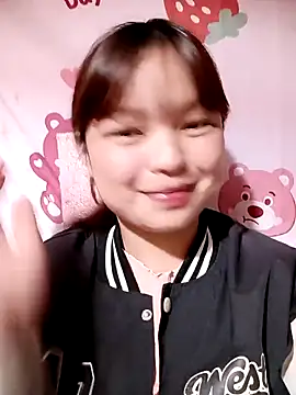 XoiXoi232 online show from October 2025 11:58:02 AM