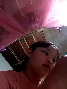 XoiXoi232 online show from October 2025 09:10:01 AM