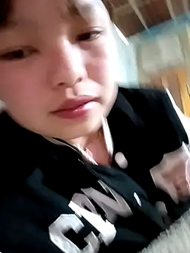 Snapshot of XoiXoi232 chatting on November 2025 01:48:02 AM XoiXoi232 online show from November 2025 01:48:02 AM