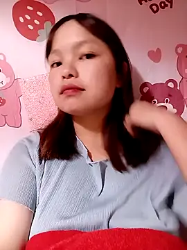 Snapshot of XoiXoi232 chatting on November 2025 09:42:02 AM XoiXoi232 online show from November 2025 09:42:02 AM