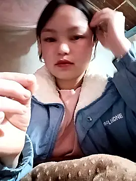 Snapshot of XoiXoi232 chatting on January 2026 09:36:01 AM XoiXoi232 online show from January 2026 09:36:01 AM