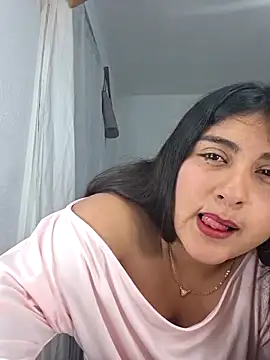 moxxaa online show from February 2026 05:12:01 AM