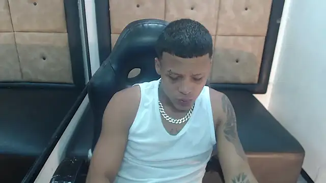 Snapshot of _Drake01 chatting on September 2025 02:56:02 AM Drake01 online show from September 2025 02:56:02 AM