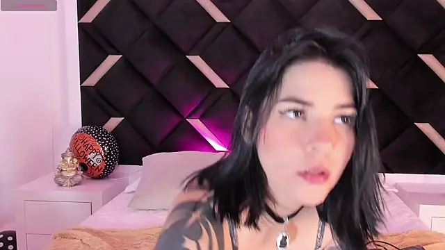 kate cass online show from October 2025 03:31:02 AM