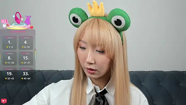Snapshot of Yume_ko chatting on September 2025 06:51:02 PM Yume ko online show from September 2025 06:51:02 PM