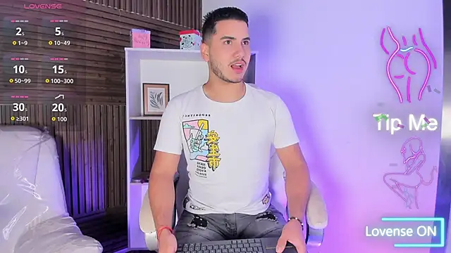 Axel grey  online show from November 2025 12:15:02 PM