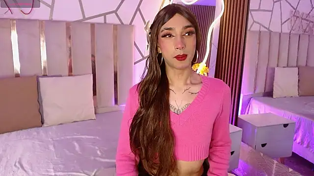 CYRUS TAY online show from February 2026 12:45:01 PM