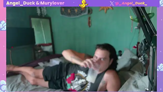Angel Duck online show from April 2026 04:24:02 PM