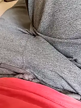 OGUZOZAN online show from September 2025 10:03:02 AM