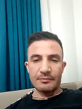 OGUZOZAN online show from October 2025 08:39:01 PM