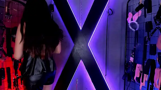VictoryaLiah BDSM online show from April 2026 10:50:02 AM