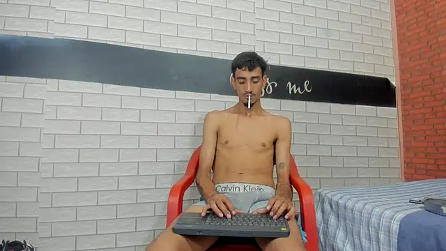 Snapshot of Sexvergon_26 chatting on October 2025 08:09:02 PM Sexvergon 26 online show from October 2025 08:09:02 PM