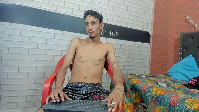 Snapshot of Sexvergon_26 chatting on October 2025 07:59:01 PM Sexvergon 26 online show from October 2025 07:59:01 PM