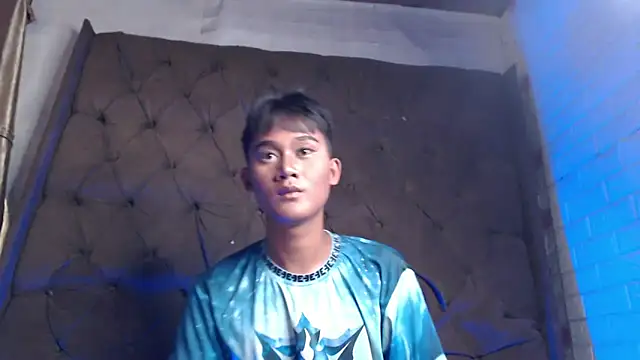 Snapshot of miss_char09 chatting on September 2025 02:30:01 PM miss char09 online show from September 2025 02:30:01 PM